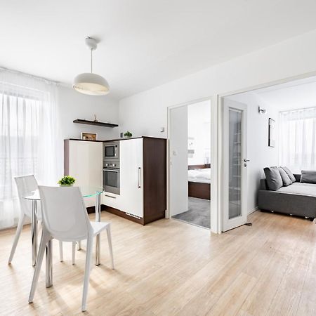 Family Apartment Prague Exterior photo